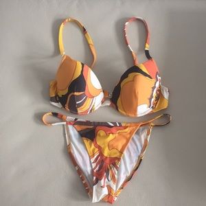 D&G bikinis